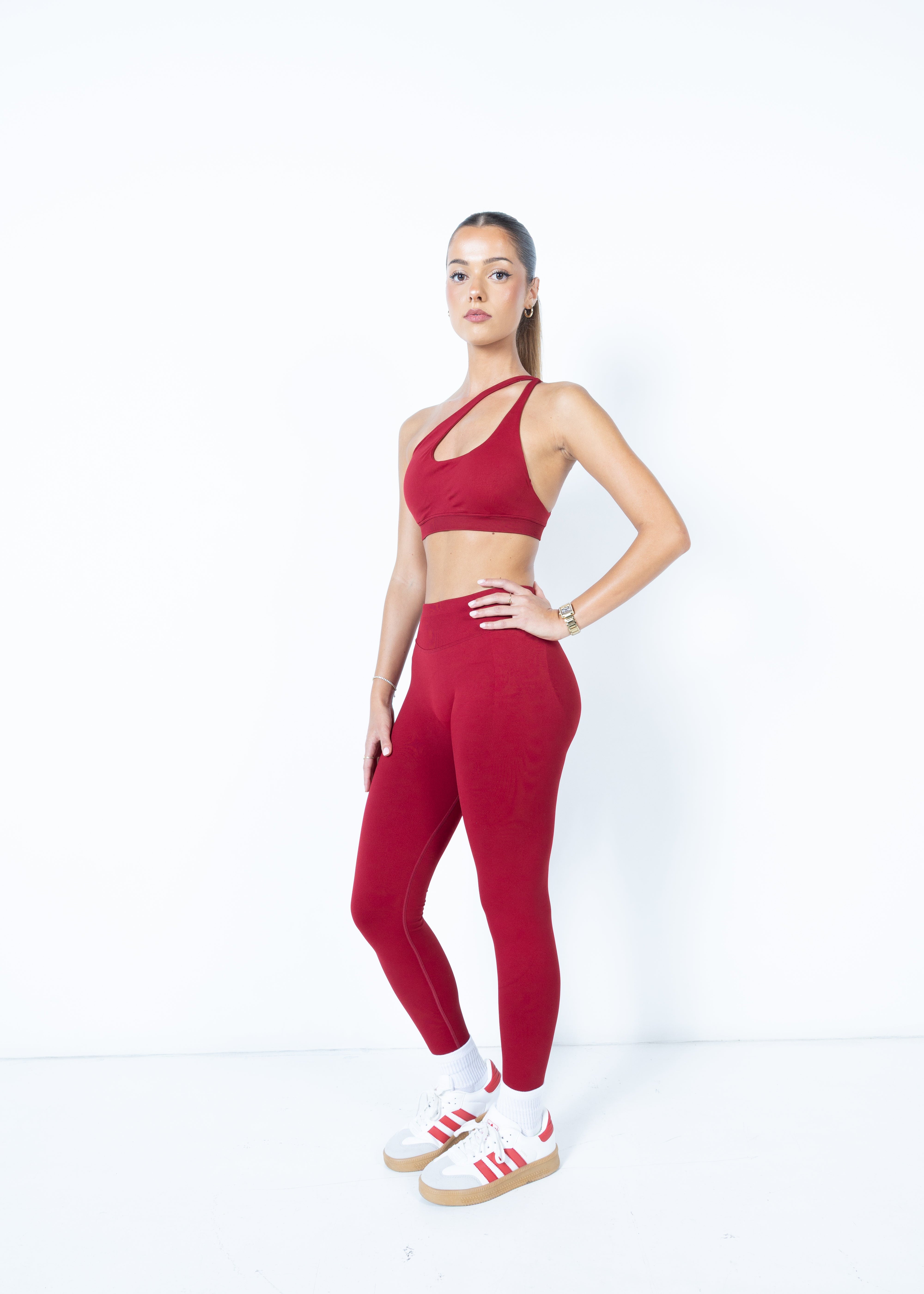 THE INTEGER. ACTIVE LEGGINGS